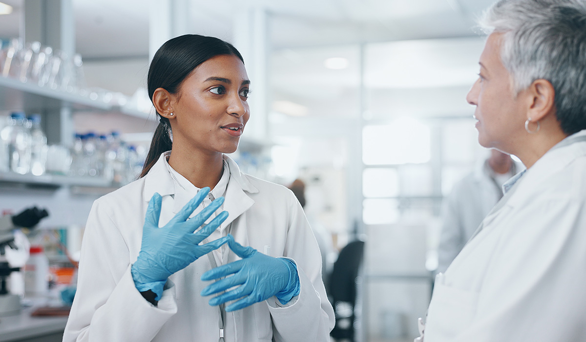 Why International Buyers Choose Indian Pharmaceutical Manufacturers